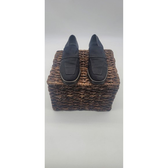 Donald Pliner women's SZ 6.5 Made in Italy Leather and Fabric Slip on Loafers - Picture 2 of 7